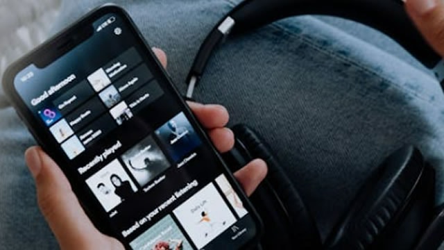 Spotify CEO says putting AI-generated music on the app is good—and not just for SPOT stock. Here's why