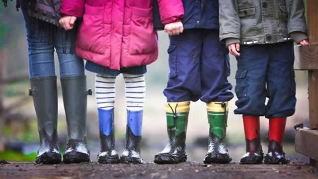 Designer Brands Analysts Boost Their Forecasts Following Strong Q3 Earnings