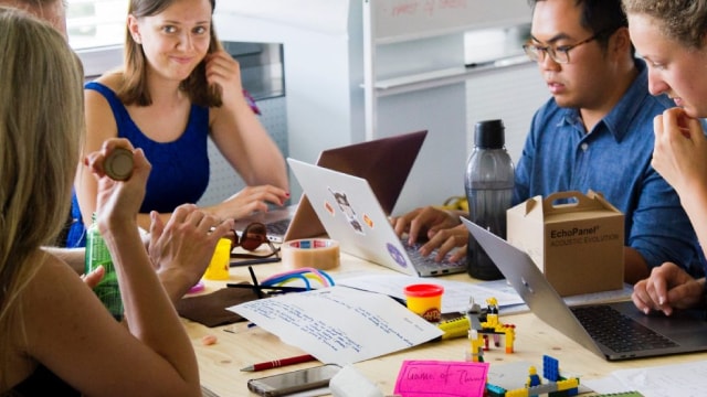 Top Wall Street Forecasters Revamp Booz Allen Hamilton Expectations Ahead Of Q3 Earnings