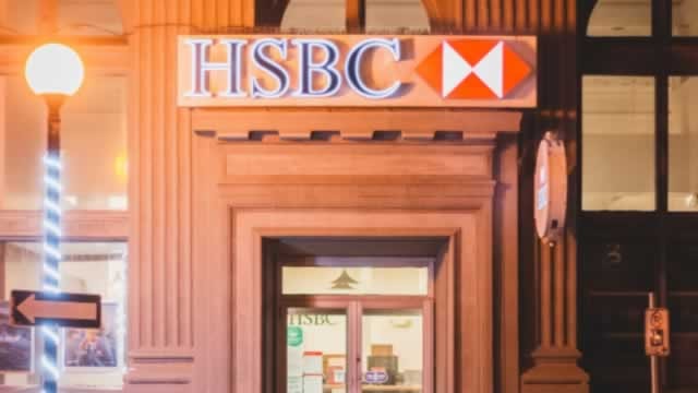 HSBC CEO: 'Comfortable' with Hong Kong property market exposure despite continued slump
