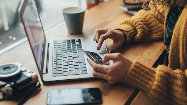 Tesco shares slide as like-for-like sales miss forecasts despite Christmas boost