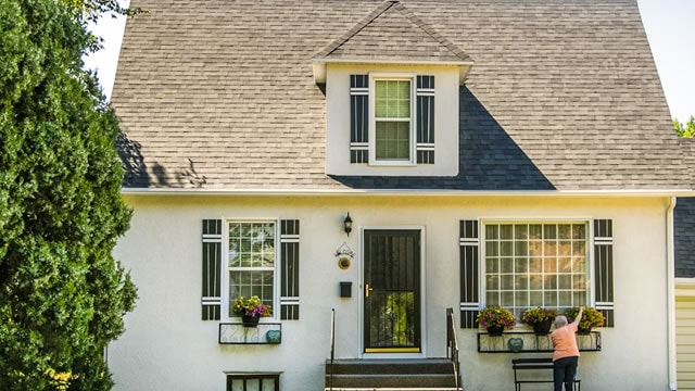 Zillow Earnings Beat Estimates. Mortgages and Rentals Business Jumps.