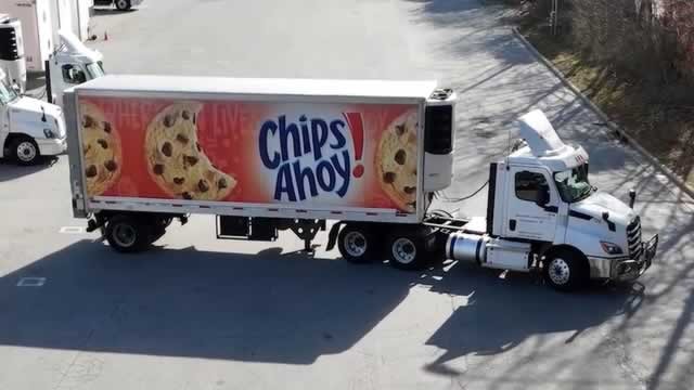 Here's why Oreo maker Mondelez gave Wall Street a cloudier outlook for the year