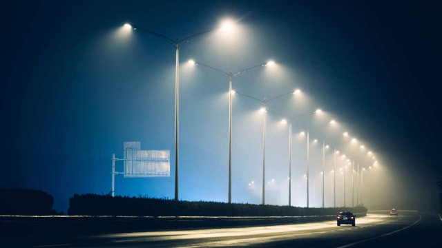 This Edison International Analyst Is No Longer Bullish; Here Are Top 5 Downgrades For Friday