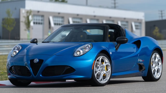 Chrysler, Dodge CEO unveils 2027 Pacifica and Durango models