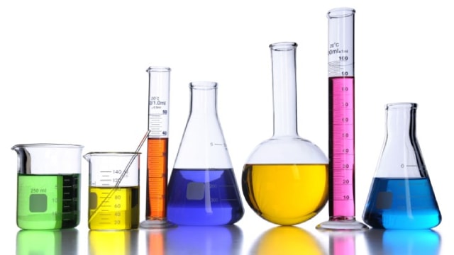 PPG Industries beats third-quarter profit estimates on higher sales