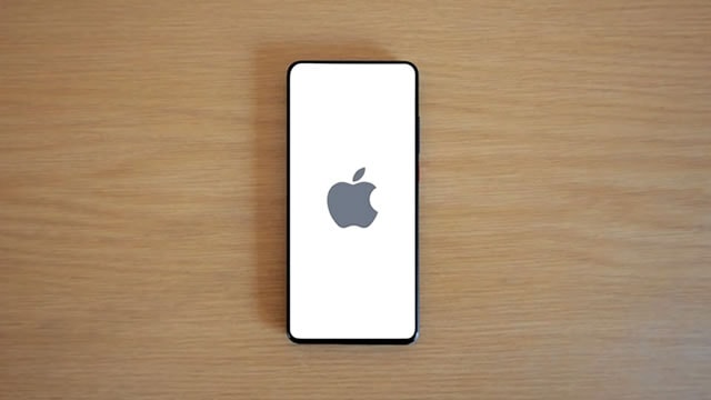 China consumers file antitrust complaint against Apple over app store practices