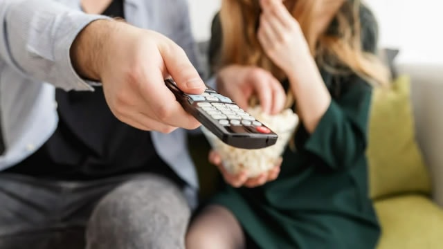 WBD targets Christmas deadline for announcing a sale or split, leaving Paramount in limbo