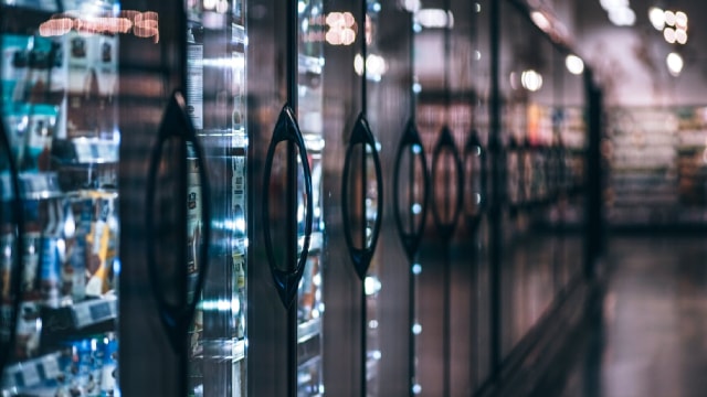 Rising Gas Prices Are Hitting Household Budgets. Some Grocery Stores Are Eyeing Price Cuts In Response.