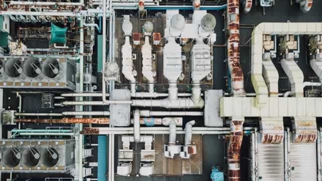 3 Clean Energy Stocks With Bullish Moving Average Signals