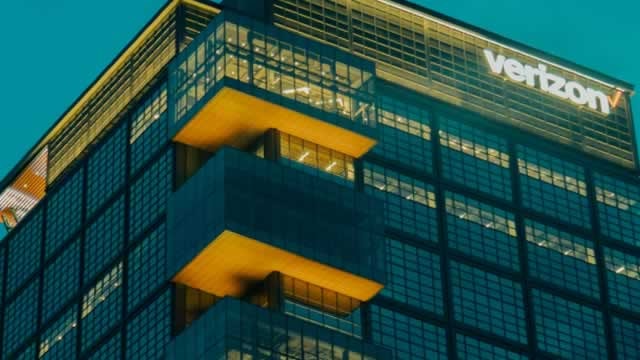 Verizon to cut about 15,000 jobs as it restructures under new CEO