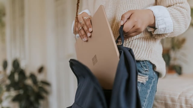 Trade Tracker: Stephanie Link sells Microsoft