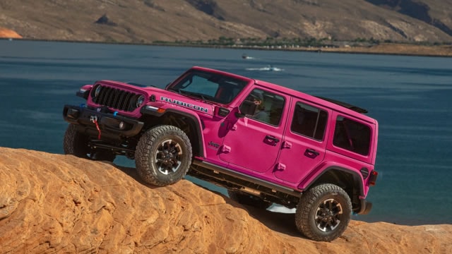 Jeep Cherokee Production Halted Over Supplier Dispute