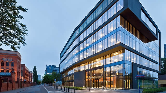 REITs Set for a 2026 Rebound? 7 Top Picks as Rate Cuts Approach