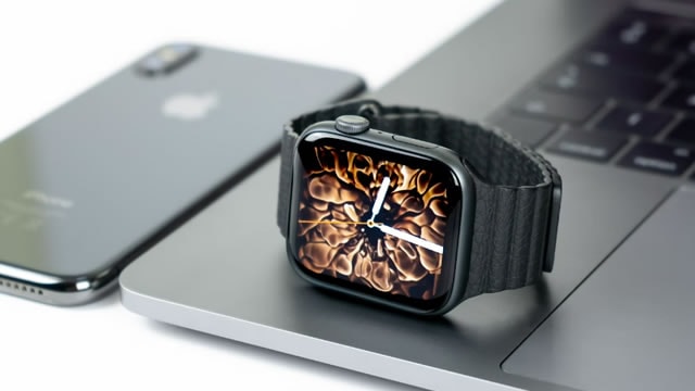 Apple CEO Tim Cook could exit as early as next year — here's who could replace him: report